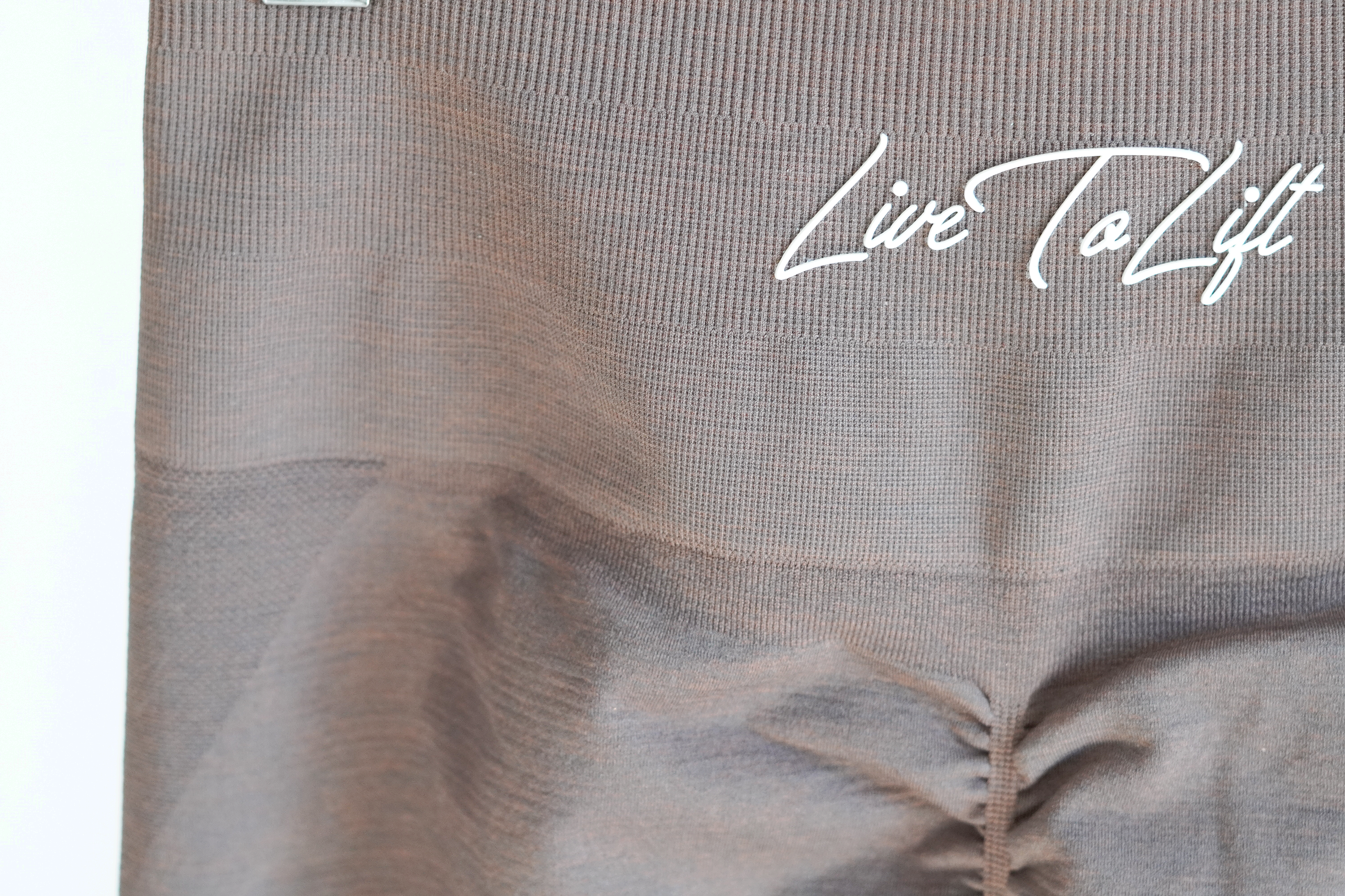 Uplift Legging • Milk Chocolate
