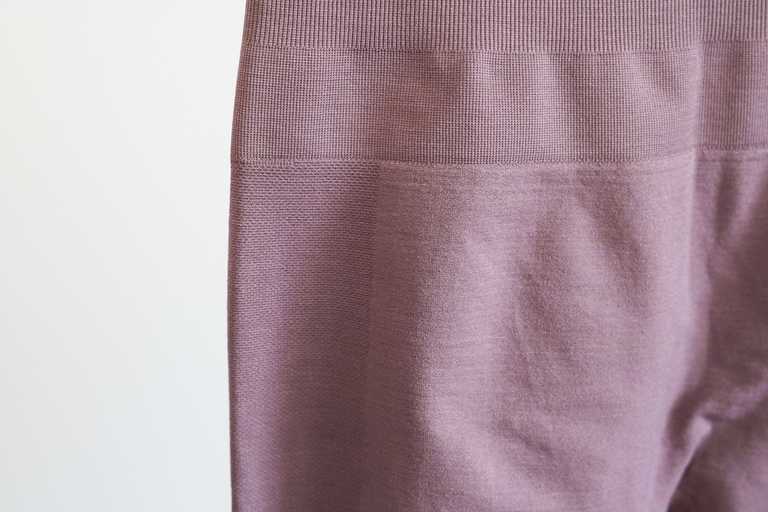 Uplift Legging • Plum Pink
